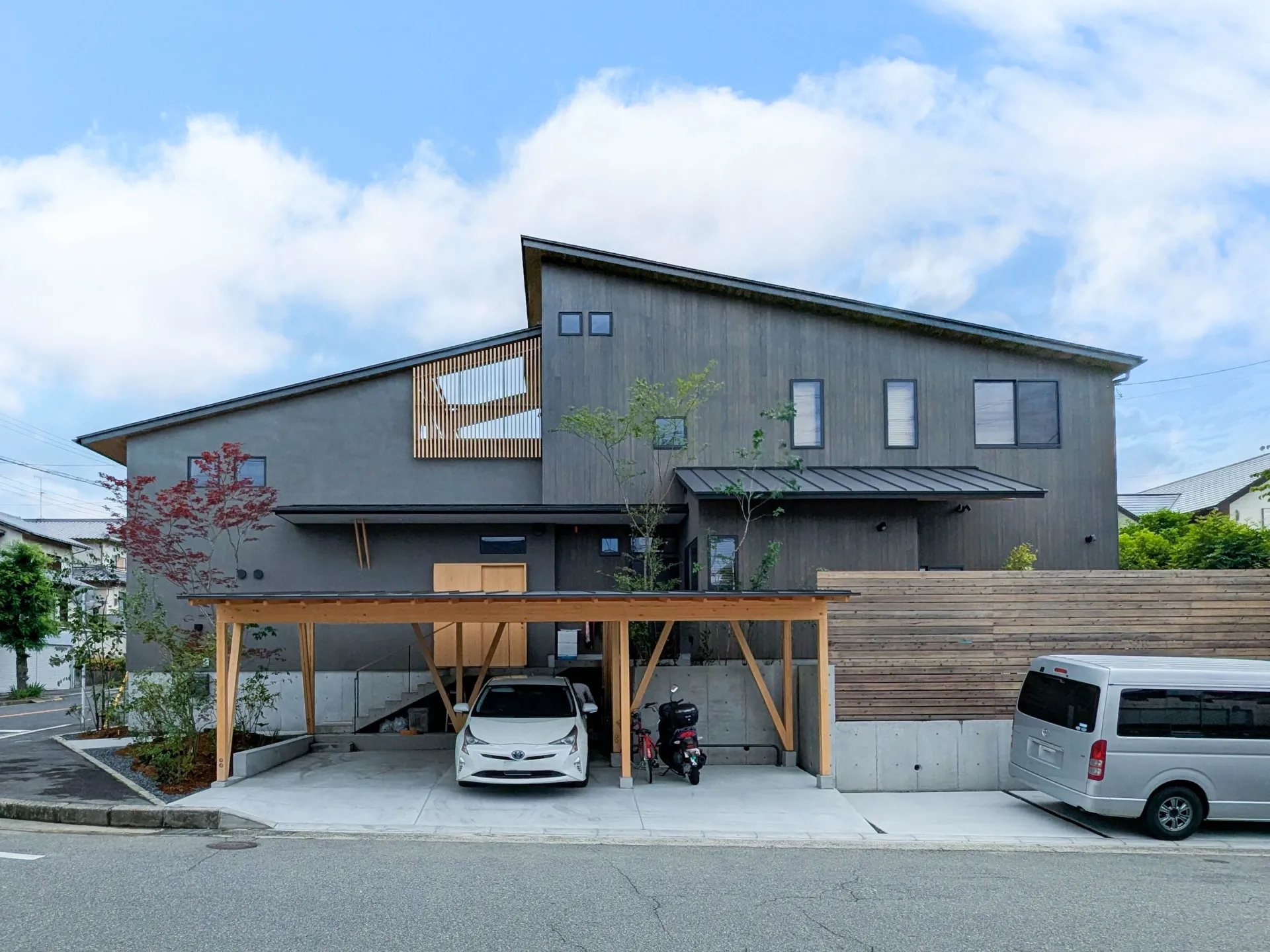 11月６日(木）22：00～　植栽をてがけたお家がテレビ出演します